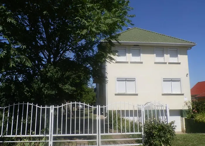 Aquaparti Apartmanok Hajduszoboszlo